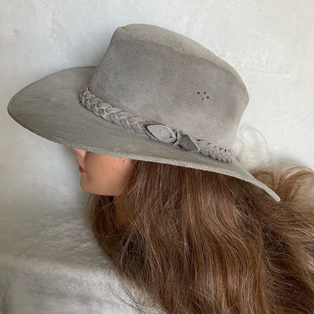 The original Aussie Bush hat Sz L unisex
